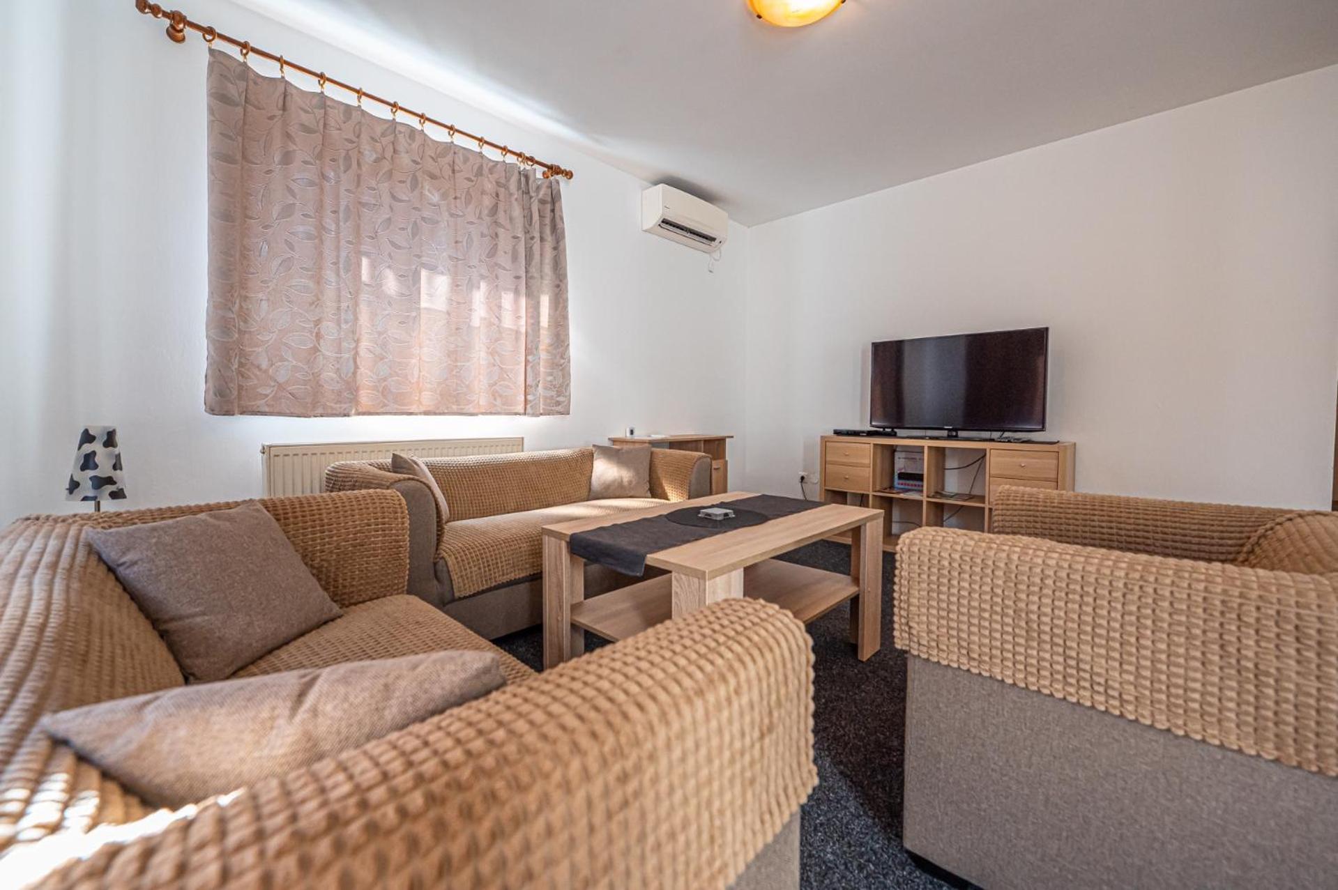 Xlsuite Apartment Comfort Piest'any Phòng bức ảnh